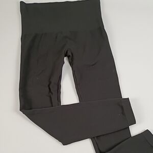SPANX woman’s black leggings Medium